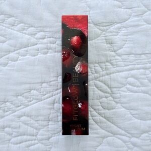 🏷️ NWT Fitglow Beauty Night Lip Serum 🌙